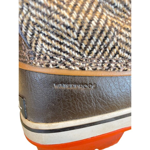 Sorel Black and Red Winter Boots - Picture 10 of 16